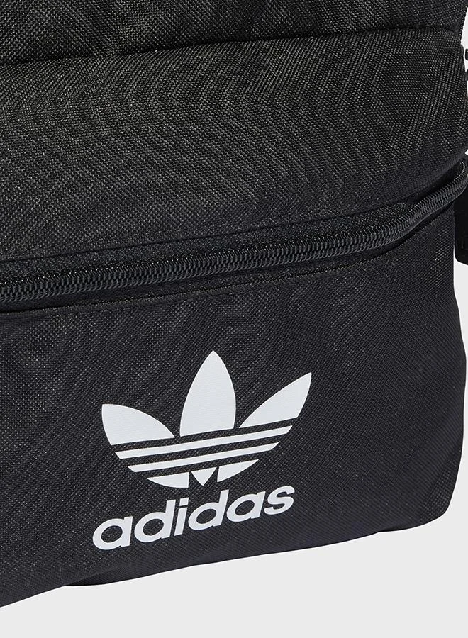 adidas حقيبة ظهر Small Adicolor Classic