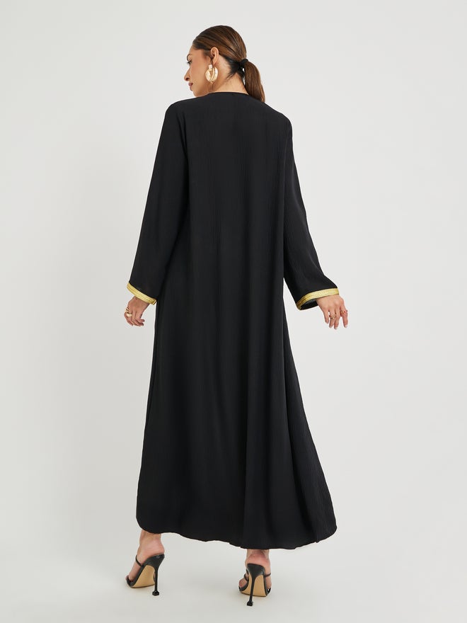 Styli Amirah Foil Print Yoke V Neck Jalabiya with Lace Detail  - Image 4
