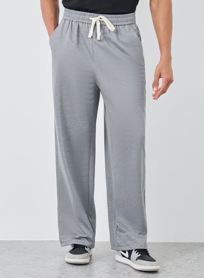 ستايلي بنطلون جوجر بقصة مريحة بفتحة سفلية وجيب جانبي - Image 1