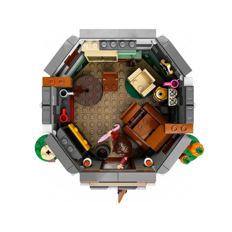 LEGO - Harry Potter Hagrid's Hut: An Unexpected Visit 896 Pieces - 76428 - Image 4