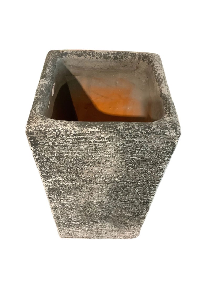 Schondor Furniture Vase | Home Accessories | Home Decor | Best Quality |Timeless Beauty | Elegant Design  - Image 1