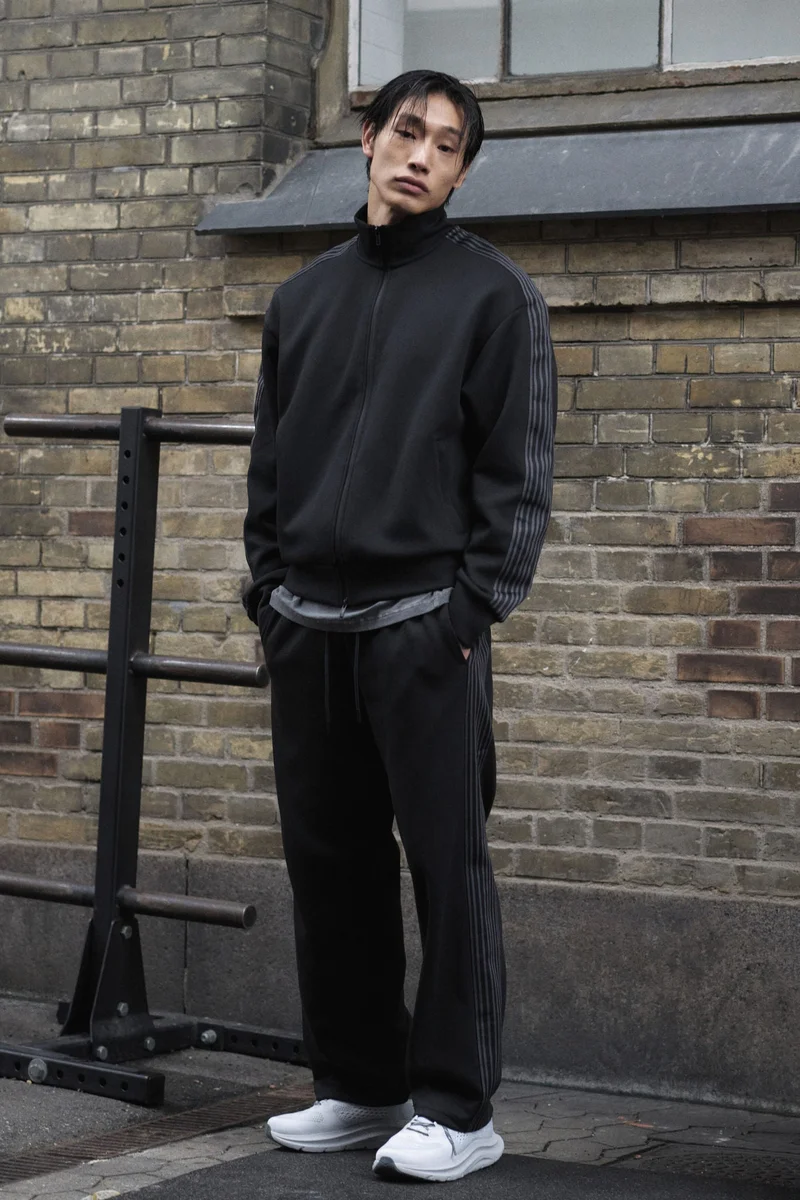 H&M  Loose Fit Sports joggers with DryMove™ for Men | Best Price UAE