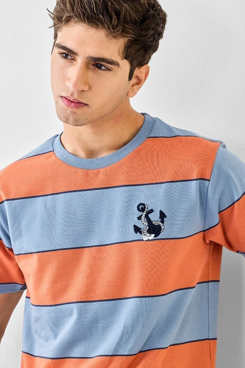 سنيتش تي شيرت مقلم بقصة عادية