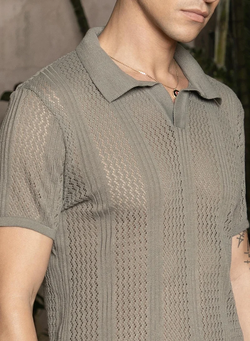 كامبوس سوترا Men's Olive Green Chevron-Lined Textured Polo T-Shirt