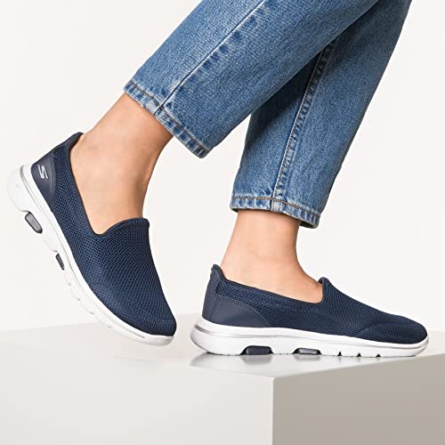 SKECHERS حذاء سكيشرز النسائي جو ووك 5، أزرق/أبيض، 10 عريض - Image 3