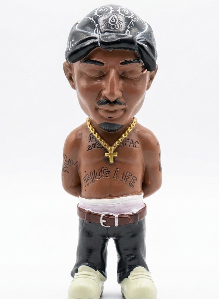 مجسم تذكاري فني يجسد شخصية أسطورة الراب توباك شاكور (2Pac) بتصميم واقعي ودقيق - Image 2