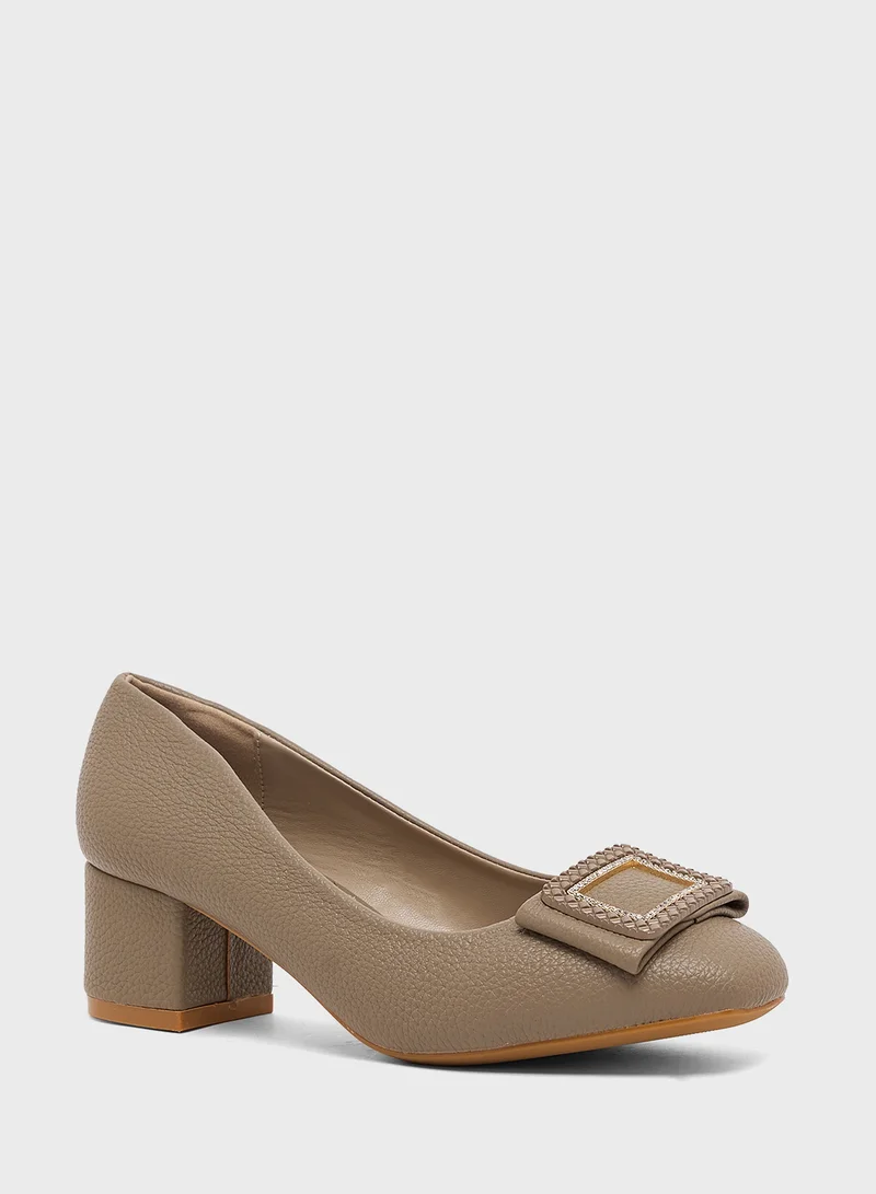 بيتك ستيبس Low Block Heeled Pump