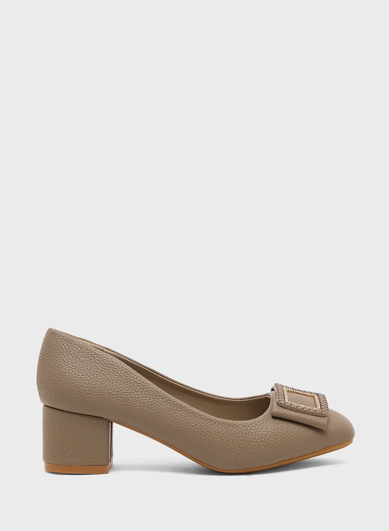 بيتك ستيبس Low Block Heeled Pump