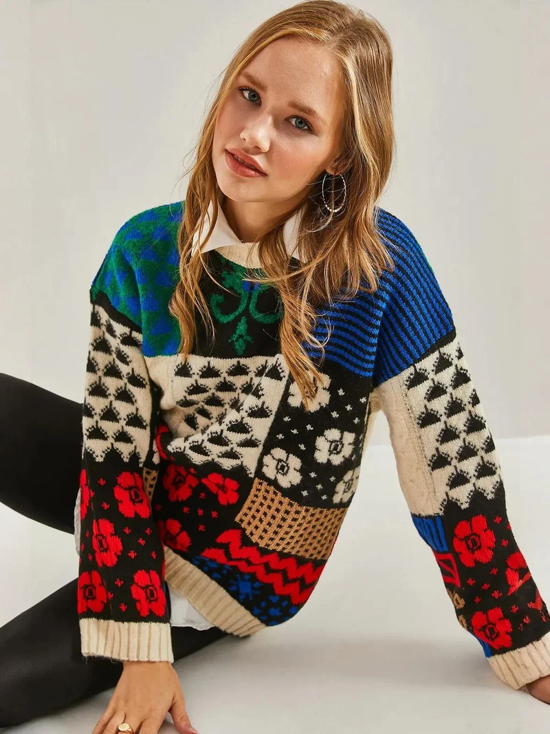 Bianco Lucci Ivory Natural LUCCI Thick Abstract Ribbed Knit Sweater with Crew Neck for Women | Best Price UAE
