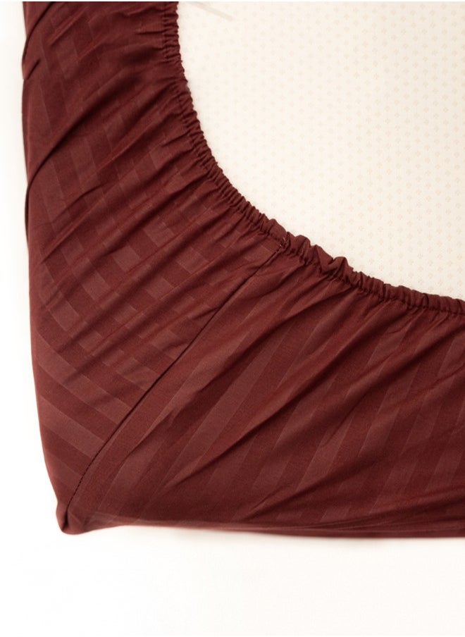 American Linen King Striped Fitted Sheet with 2 Pillow Case 200 x 200 Cm Maroon  - Image 3