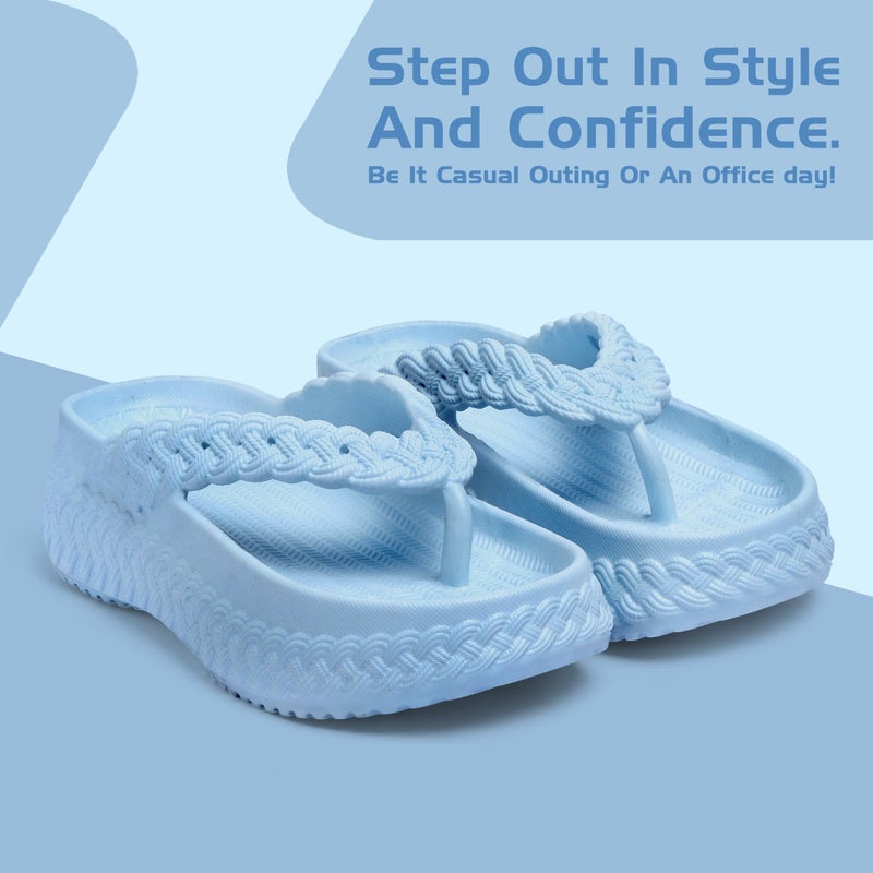 Face صنادل فليب فلوب زرقاء مائية للنساء - Image 2