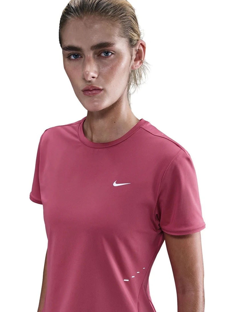 Nike Swift Dri-Fit Essential T-Shirt