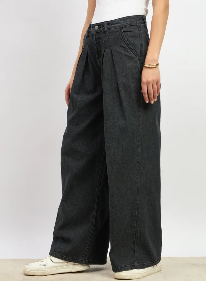 Styli Styli Mid Rise Pleated Wide Leg Jeans