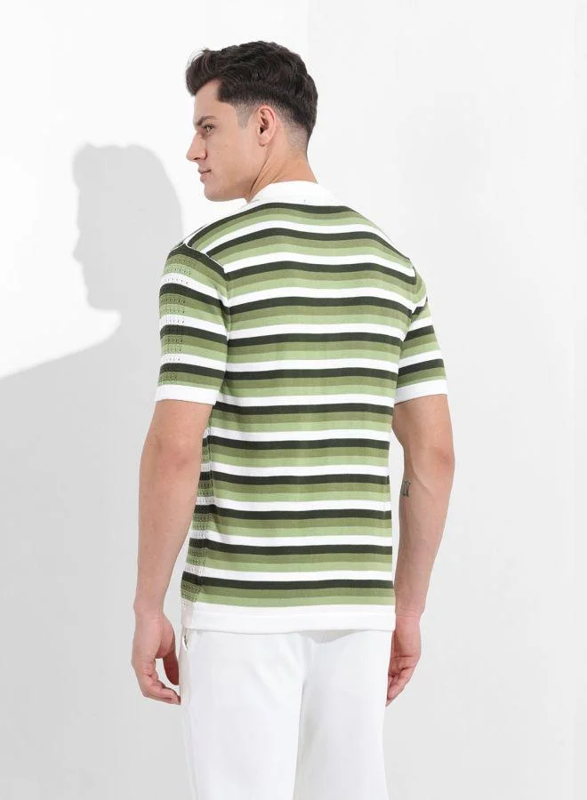 The Indian Garage Co Men Slim Fit Textured Cuban Collar Half Sleeves Shirt