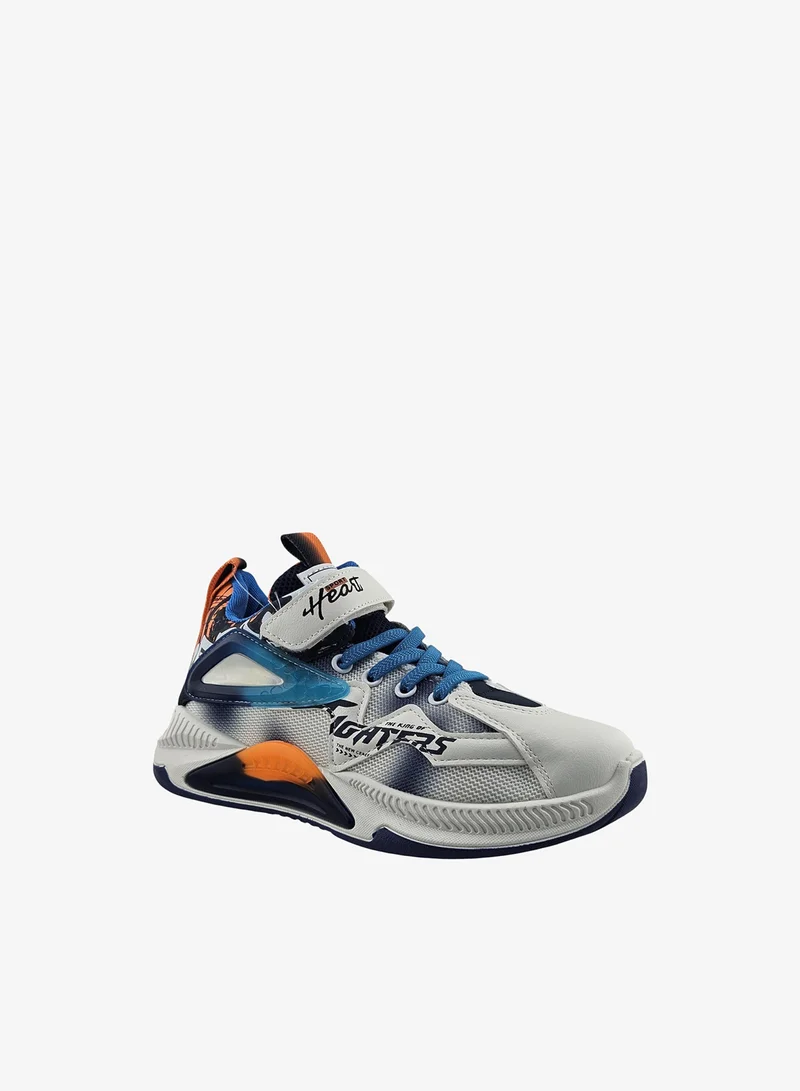 ستون أحذية رياضية للأطفال