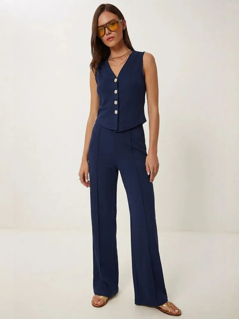 السعادة في إسطنبول ISTANBUL High Waist V-neck Button-Up Wide Leg Co-ord Set