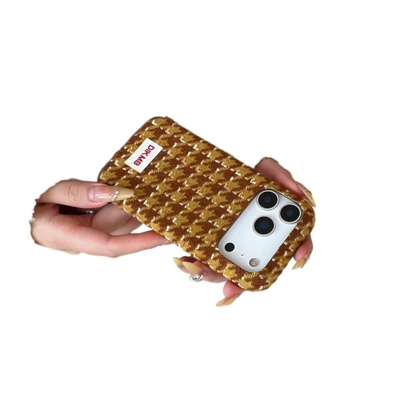 BB Fabric Protective Case for iPhone 17 / 17 Air / 17 Pro / 17 Pro Max with Shockproof and Drop Protection plus Shockproof plus Anti-Fingerprint plus Striped Pattern in Brown - Image 3