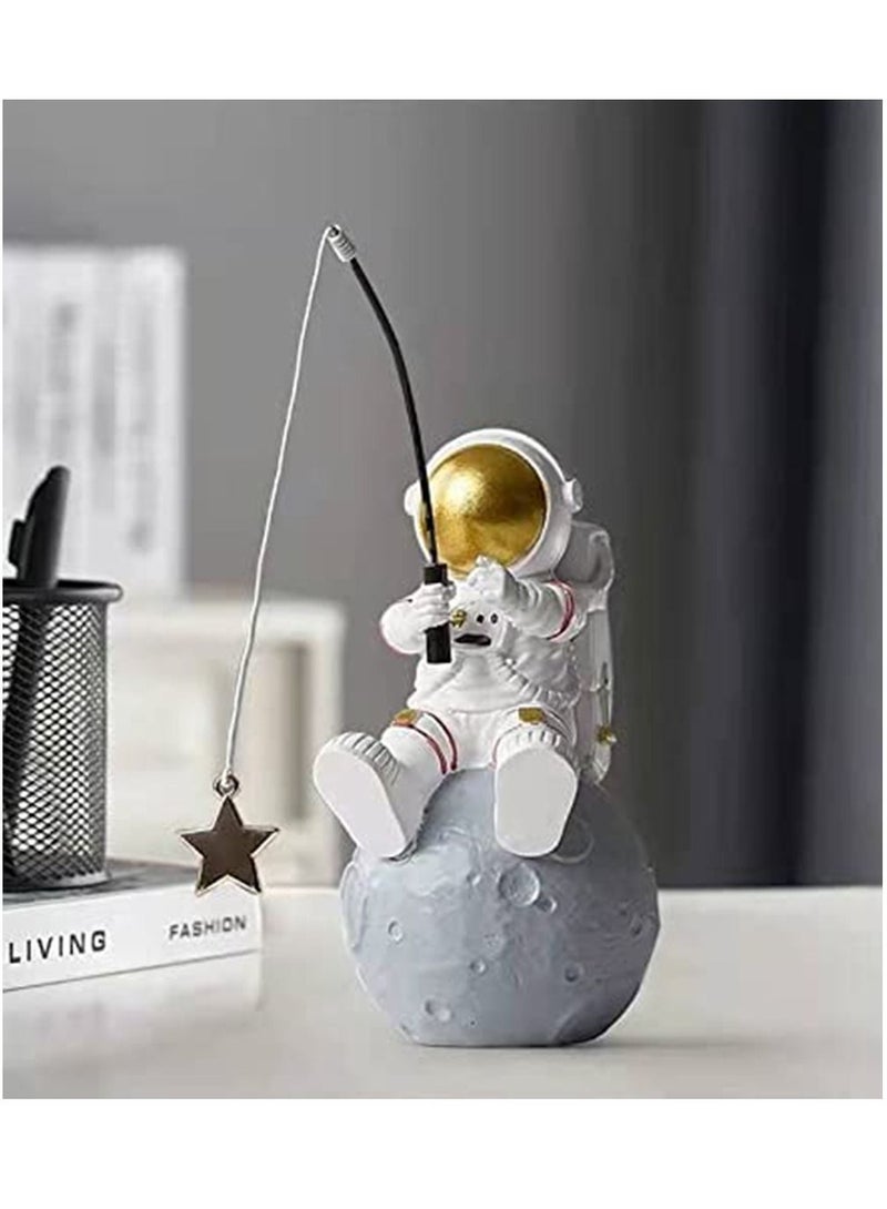 KASTWAVE Astronaut Statues Golden Astronaut Figurine, Astronaut Fishing Star Figure Resin Spaceman Planet Desk Ornament, Sculpture Fine Collection Spaceman Figure Ornament for Home/Desktop/Car - Image 5