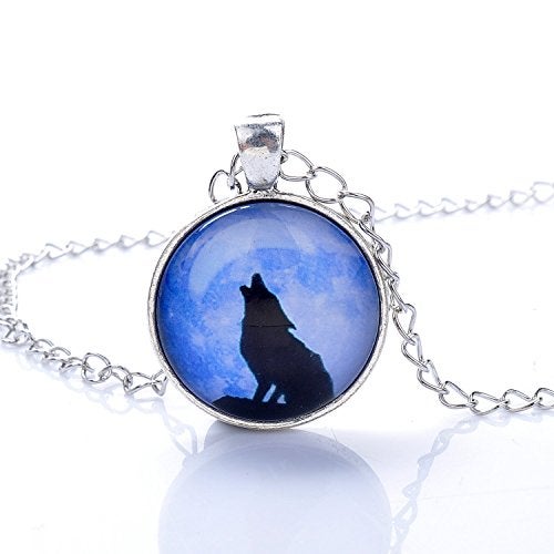 LUREME Time Gem Series Silver Tone Chain Disc Charm Necklace (Howl Wolf) (01002594) - Image 3