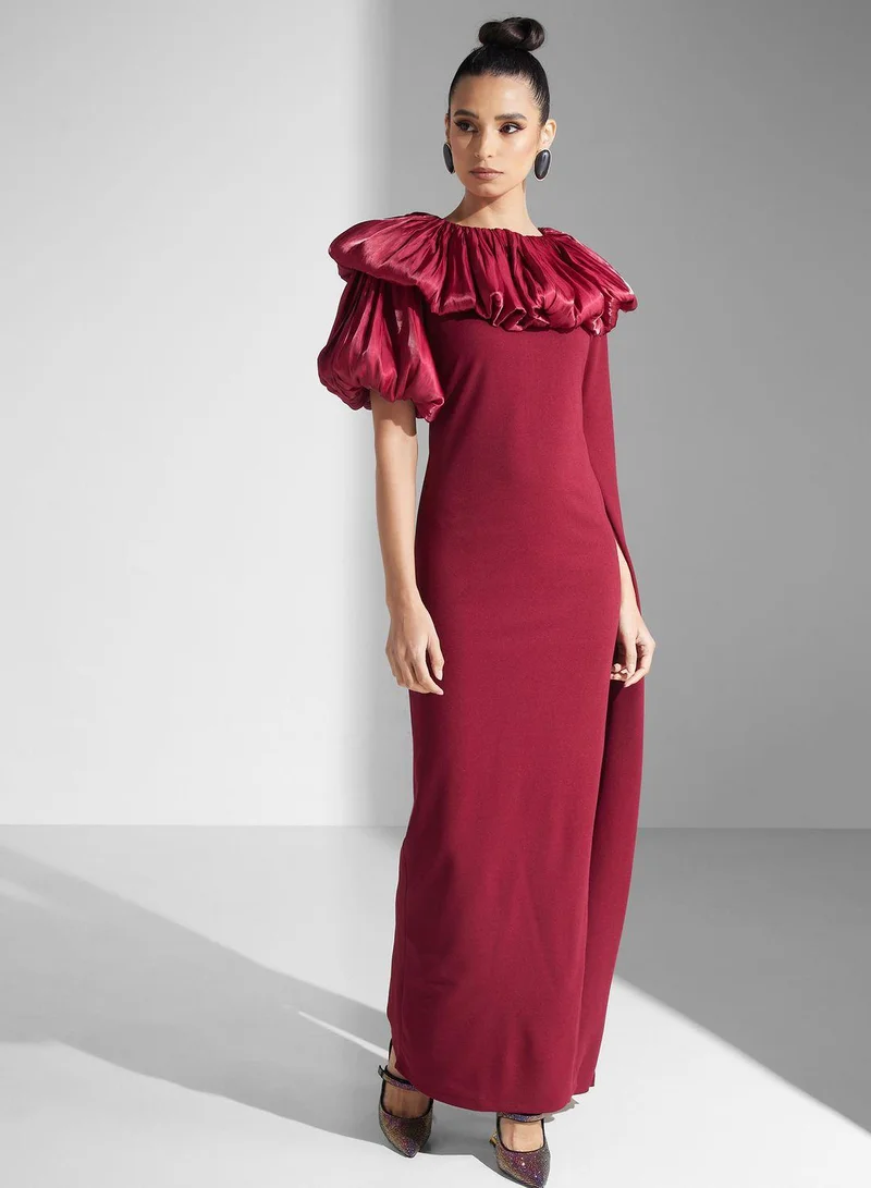 جولدن ابل One Shoulder Split Dress