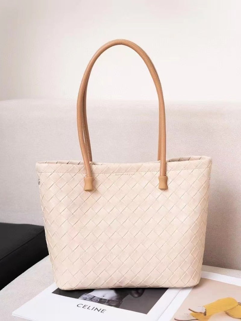 Cowhide Tote Bag Woven Niche Design Trendy Large Capacity Women'S Genuine Leather Underarm Commuter Handbag - Image 2
