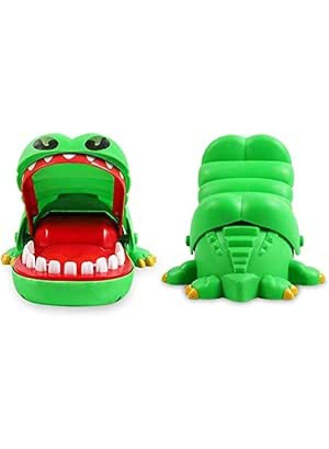 لعبة أطفال على شكل فم تمساح وطبيب أسنان وعضة إصبع