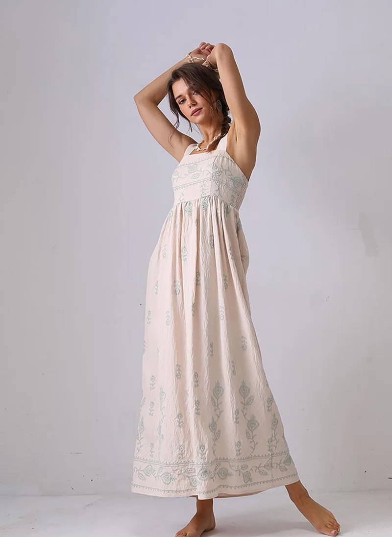 يونيكي Off White Fit and Flare Shoulder Straps Maxi Dress