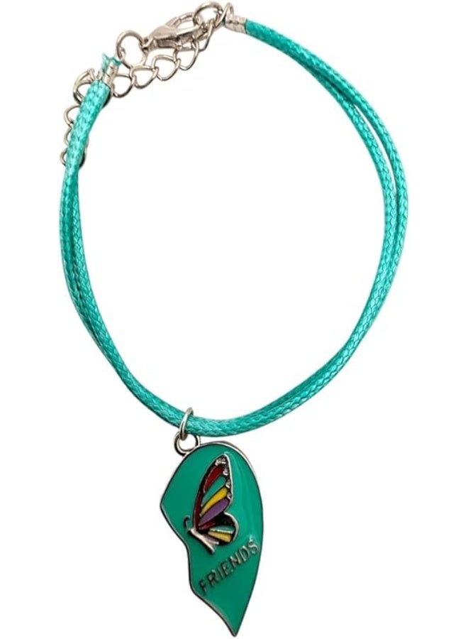 طقم أساور الصداقة قطعتين  تصميم قلب مقسوم مع فراشة ملونة - هدية مثالية للأصدقاء. - Image 1