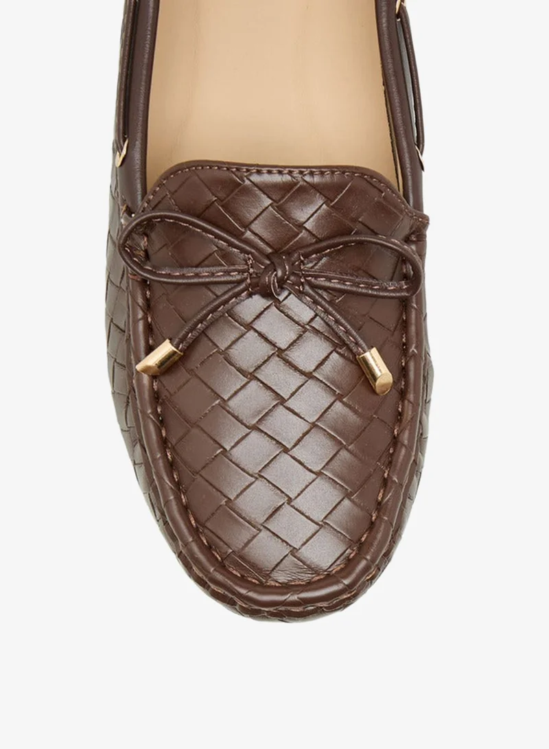 Le Confort  Shoes in Waffle embossing matchback for Women | Best Price UAE