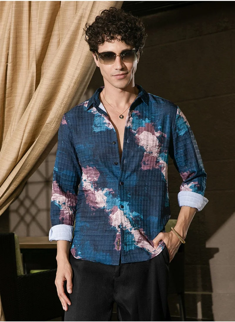 Campus Sutra Men's Indigo Blue Abstract Fluid Shirt