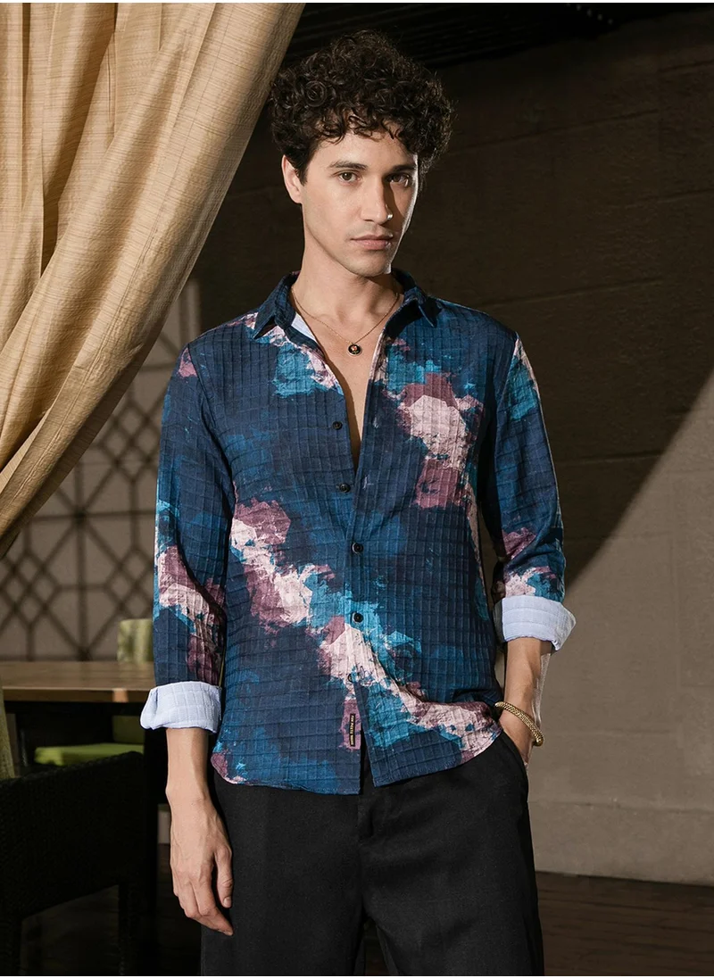 Campus Sutra Men's Indigo Blue Abstract Fluid Shirt