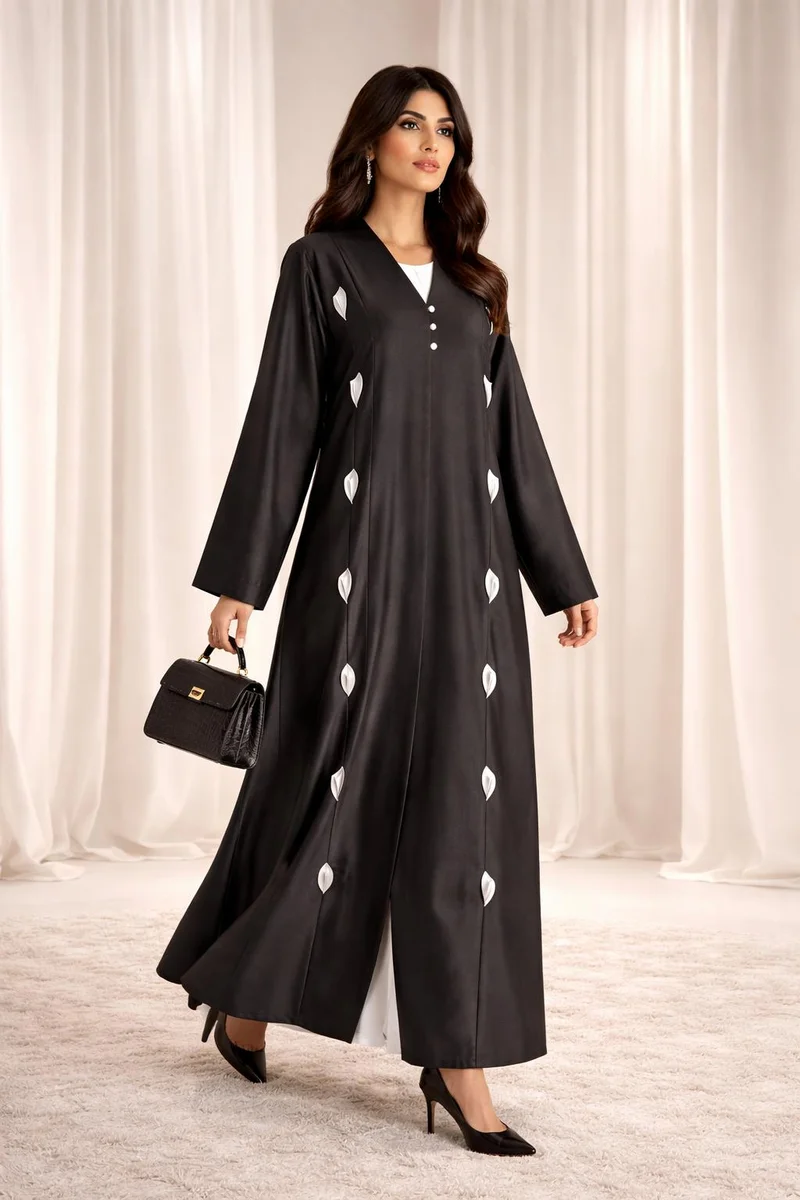 أم سكوير فاشن Victoria Satin Petal Detail Abaya I Classic Black