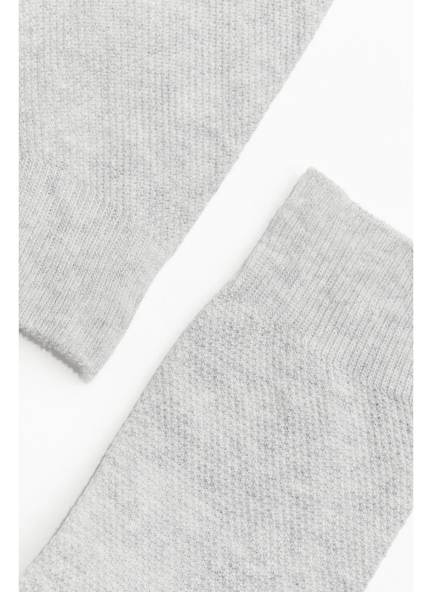 اتش اند ام Socks