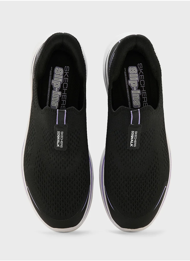 SKECHERS Go Walk 7