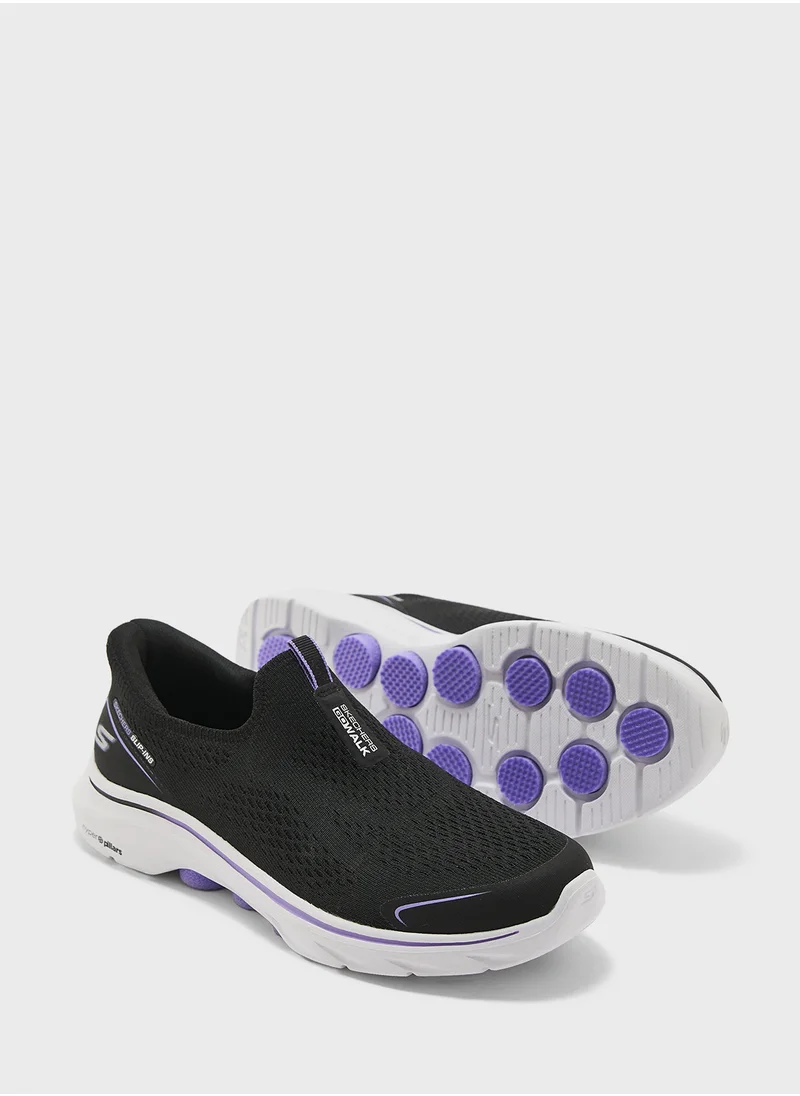 SKECHERS Go Walk 7