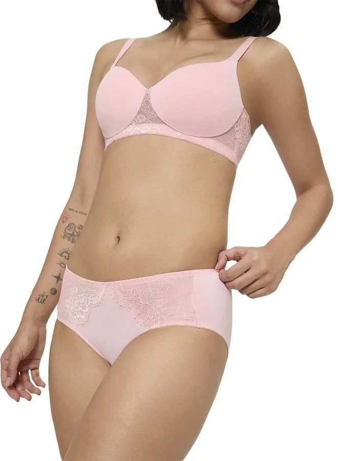 ترايامف Triumph Breathable Bra for Women | Padded Non Wired Seamless T-Shirt | Lightweight Cooling Fabric | Side Support | Mesh Lace Back | Stylish Lace Detailing | Wireless Daily | Pack of 1