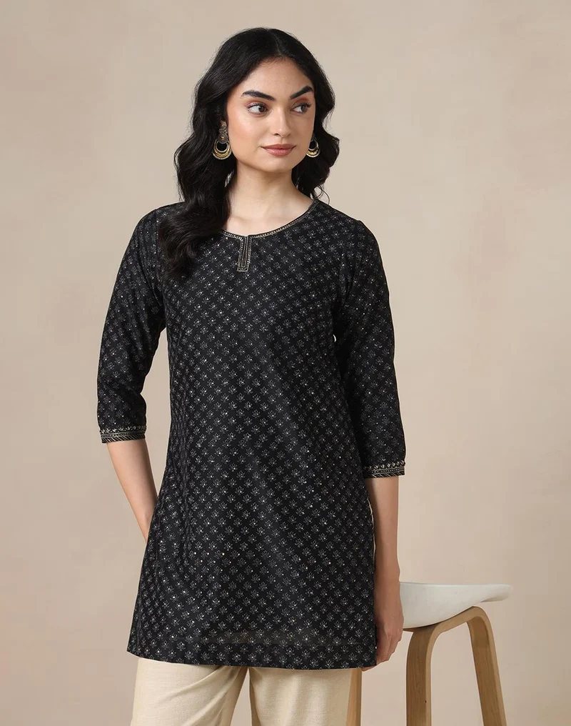 Black Cotton Silk Hand Block Printed Slim Fit Short Kurta