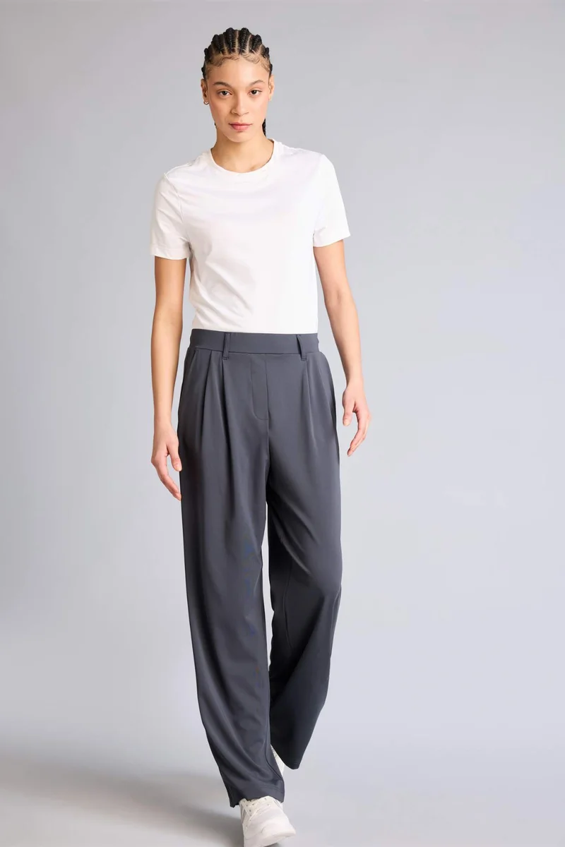 ديفاكتو Wide Leg Ankle Length Trousers
