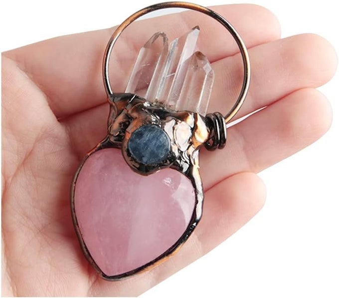 1Pcs Natural Rose Quartz Crystal Heart Carved Pendant Clear Quartz Point Healing