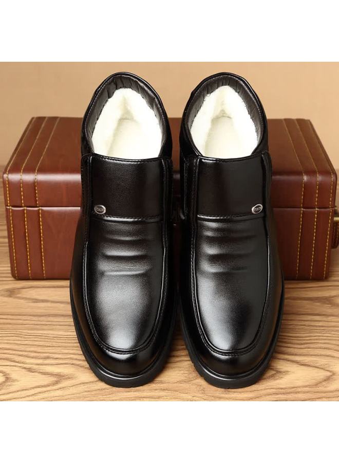 Beioutu Winter Men's Leather Boots, Fleece-lined Warm Business Casual Shoes, Slip-on Formal Cotton Leather Shoes, Men's Winter Mid-top Boots, 3320 Black, Size 42 - Image 3