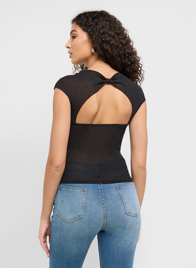 جينجر بلوزة محبوكة بياقة على شكل قلب  - Image 2