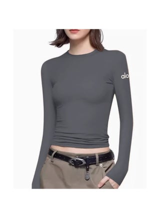 Gray M