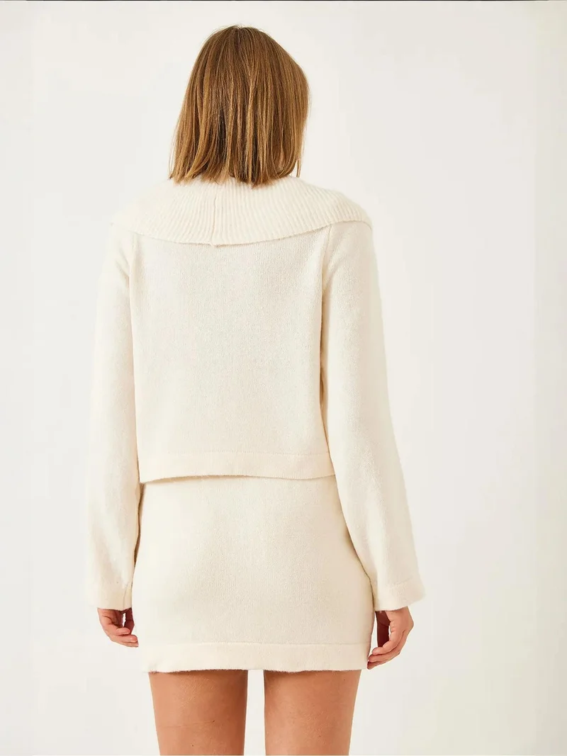 Bianco Lucci LUCCI Buttoned Shawl Collar Knit Co-Ord Set