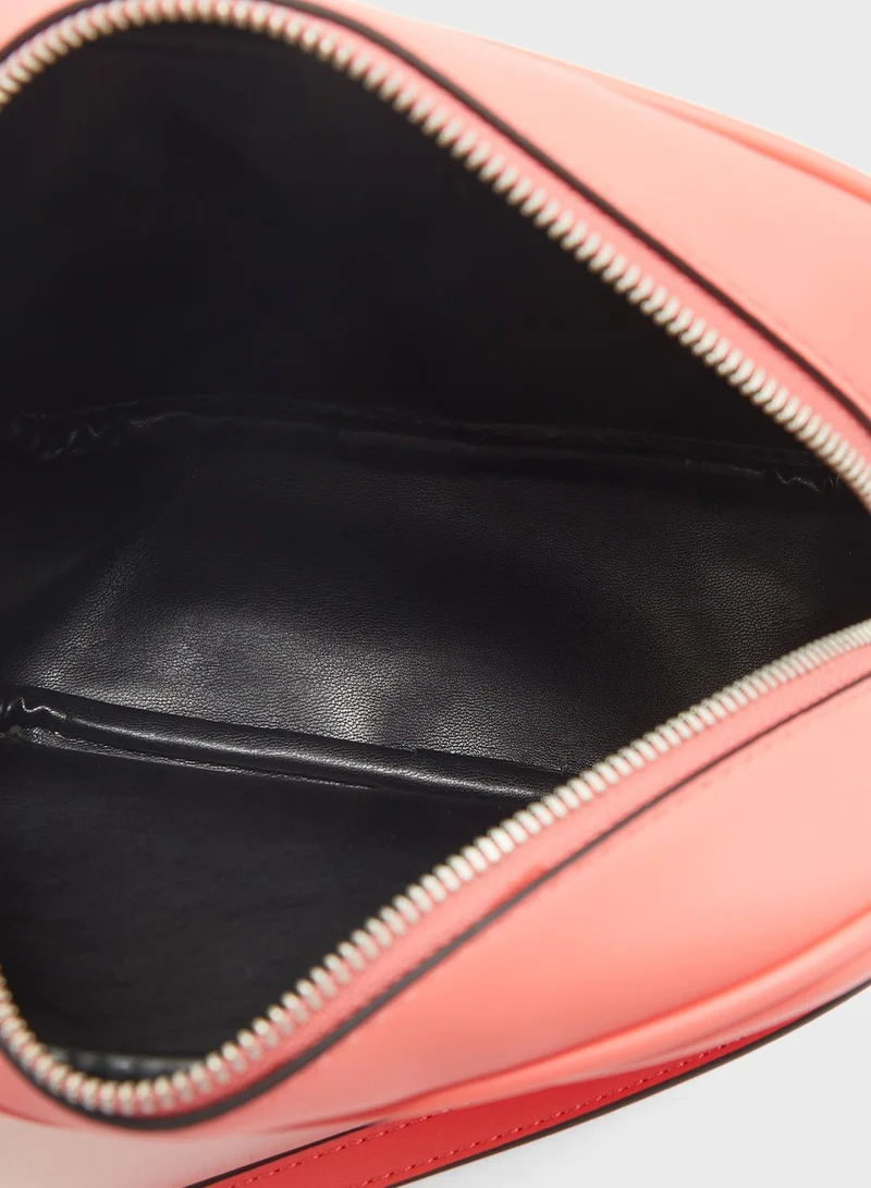 Calvin Klein Jeans Sculpted Camera Bag