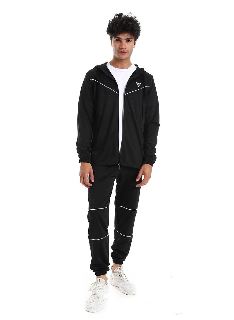 Caesar Hoodie With Pants Training Suit And Lined Design  - Image 1