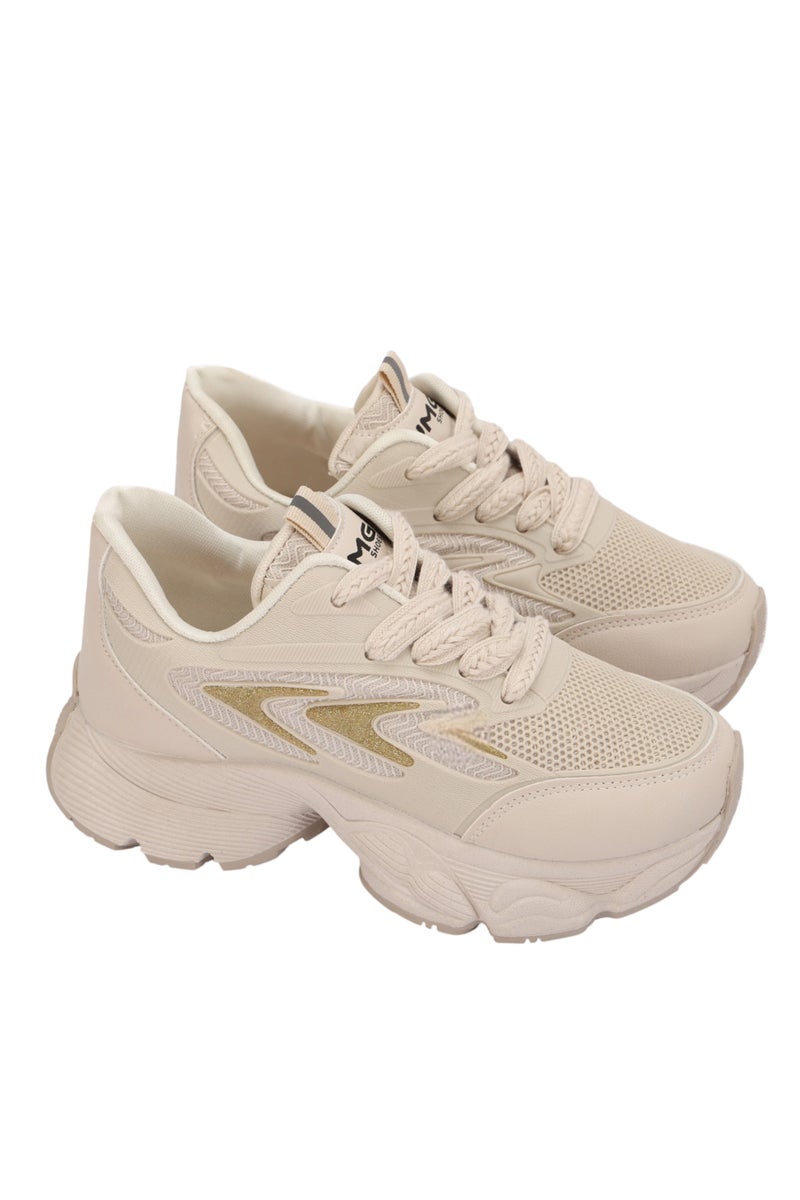 حذاء رياضي نسائي خفيف ومتين بتصميم عصري ونعل سميك مريح - Image 1