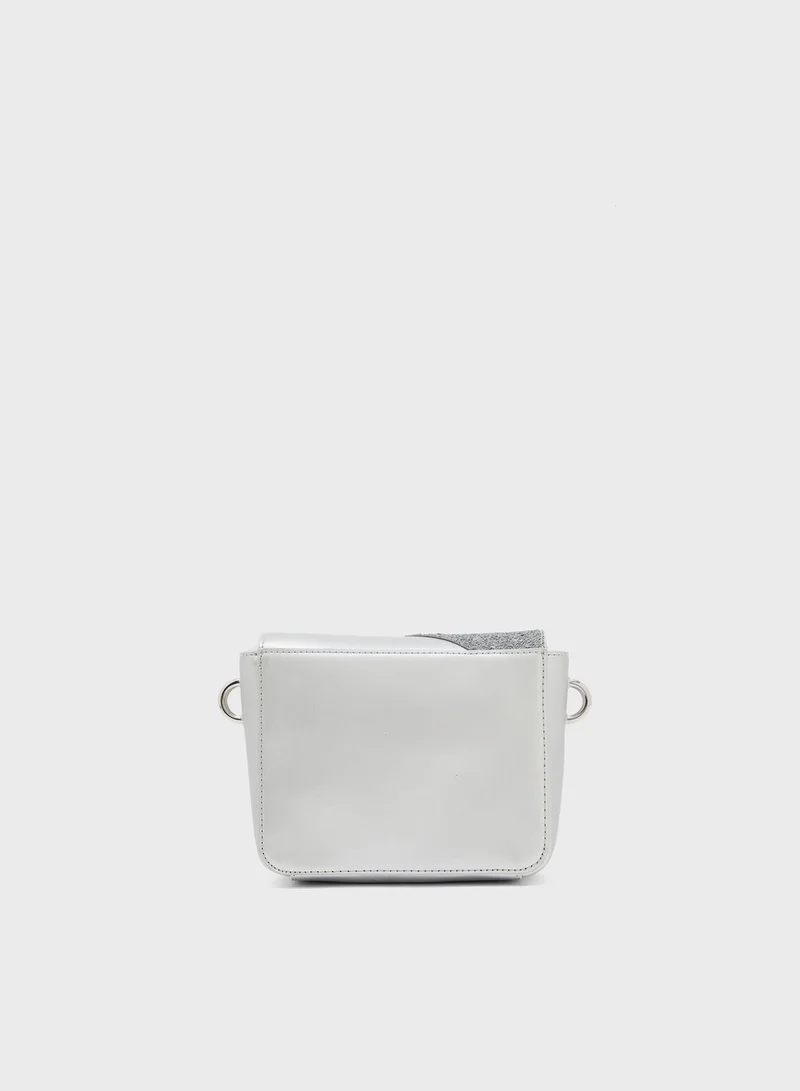 TOMMY JEANS Hype Girl Flap Crossbody