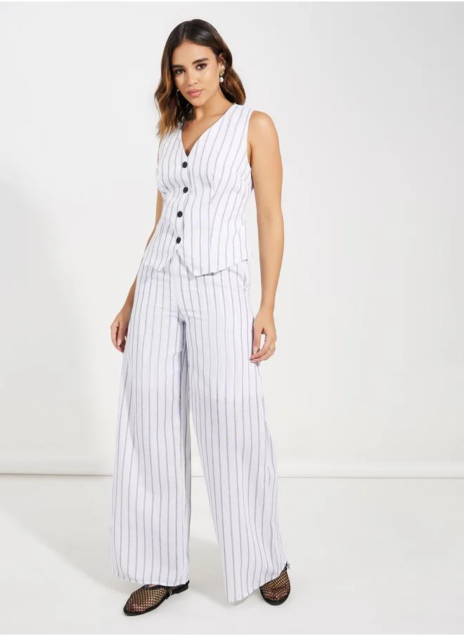 ستايلي Woven Striped Sleeveless Waistcoat