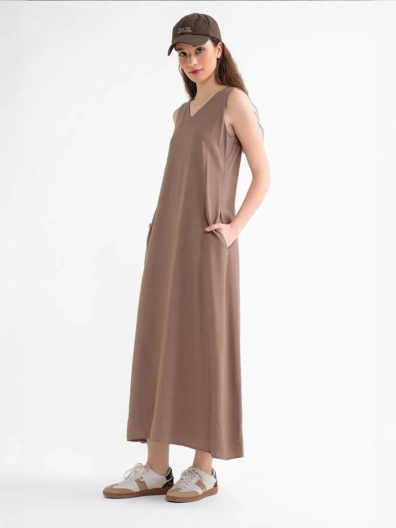 MixRay Mocha Brown Mixray V-Neck Sleeveless Maxi Dress with Pockets for Women | Best Price UAE
