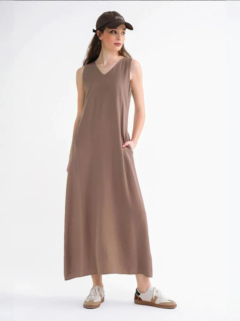 MixRay Mocha Brown Mixray V-Neck Sleeveless Maxi Dress with Pockets for Women | Best Price UAE